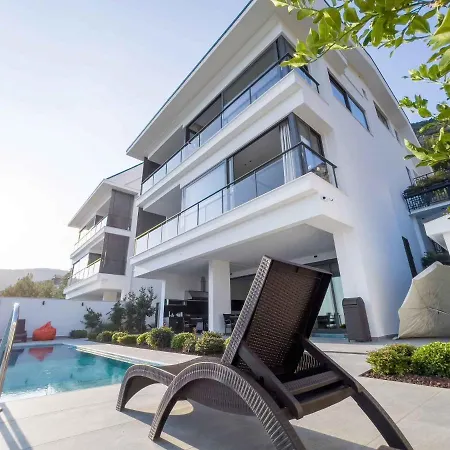 别墅 Exclusive 5 Star Villa With Private Infinity Pool And Jacuzzi, White Wings Villa 1003 阿拉尼亚
