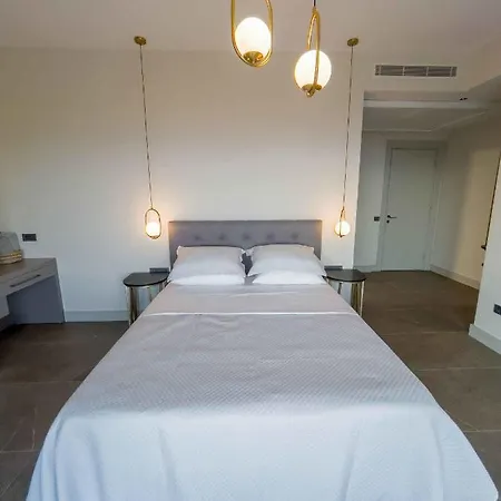 Exclusive 5 Star Villa With Private Infinity Pool And Jacuzzi, White Wings Villa 1003
