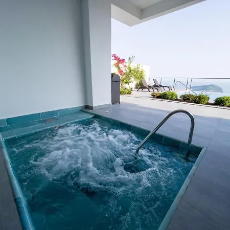 Exclusive 5 Star Villa With Private Infinity Pool And Jacuzzi, White Wings Villa 1003