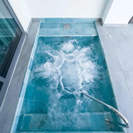 Exclusive 5 Star Villa With Private Infinity Pool And Jacuzzi, White Wings Villa 1003 别墅