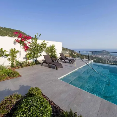 Villa Exclusive 5 Star Villa With Private Infinity Pool And Jacuzzi, White Wings Villa 1003 Alanya